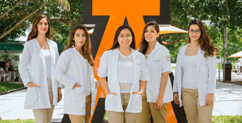 La Escuela de Nutrición de la Universidad Anáhuac Cancún recibe acreditación por parte de los Comités Interinstitucionales para la Evaluación de la Educación Superior. A.C. (CIEES)