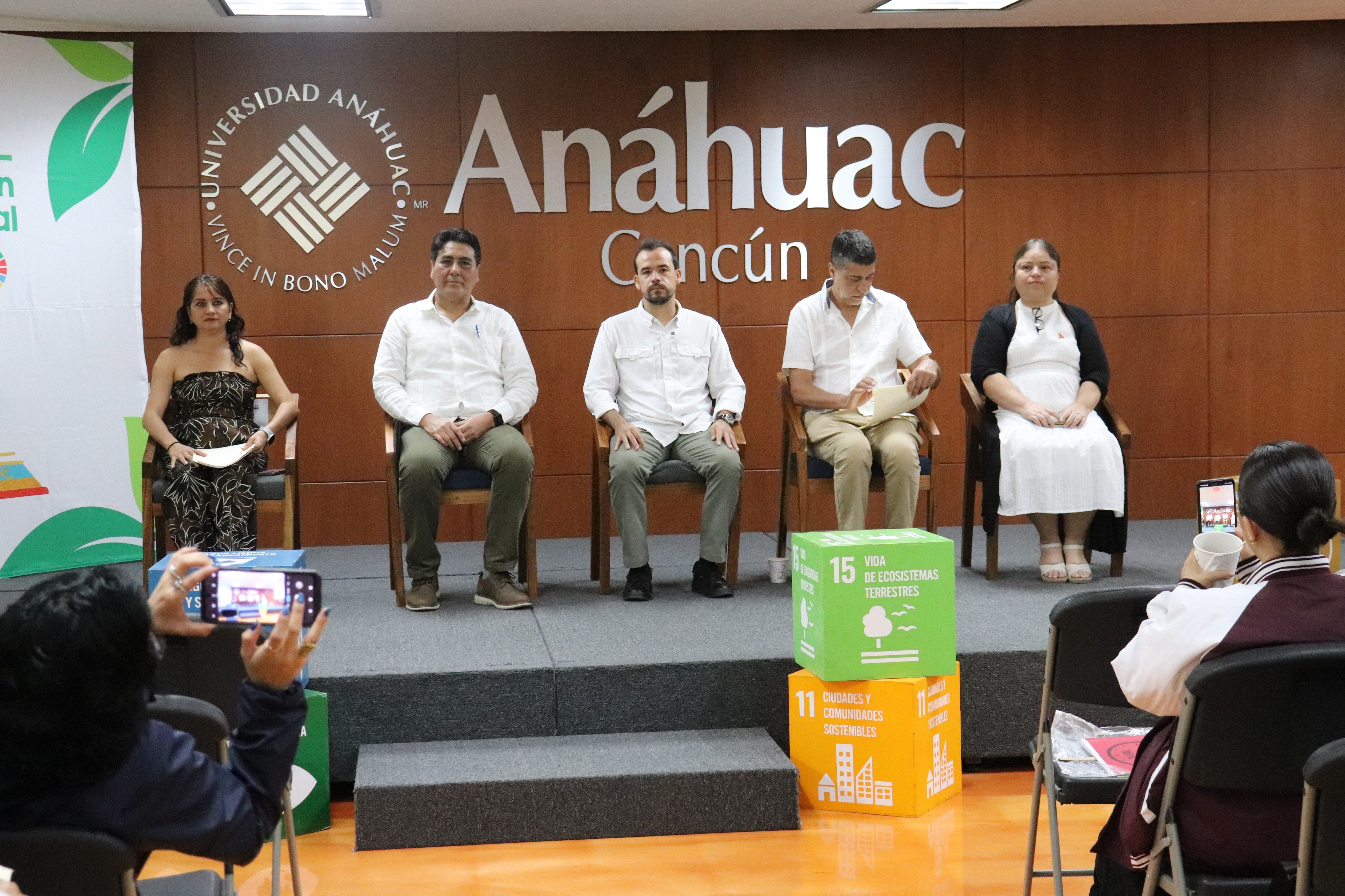 Estudiantes Anáhuac Cancún destacan en el Noveno Foro Estatal de Educación Ambiental en Quintana Roo