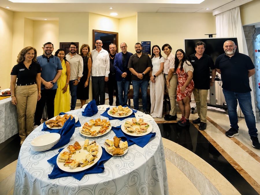 Anáhuac Cancún fortalece su comunidad doctoral internacional