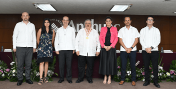 Entrega la Facultad de Derecho y  Relaciones Internacionales la Medalla al Liderazgo Anáhuac en Derecho 2022 al Dr. Ricardo Alfredo Sodi Cuellar