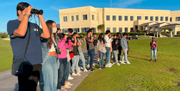 El Programa de Liderazgo Empresarial GENERA realiza visita institucional al Hotel Moon Palace con la experiencia de Bird Watching