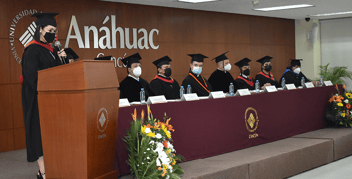 La Universidad Anáhuac Cancún celebró la Ceremonia de Graduación de las Maestrías en Alta Dirección de Restaurantes y Derecho Corporativo