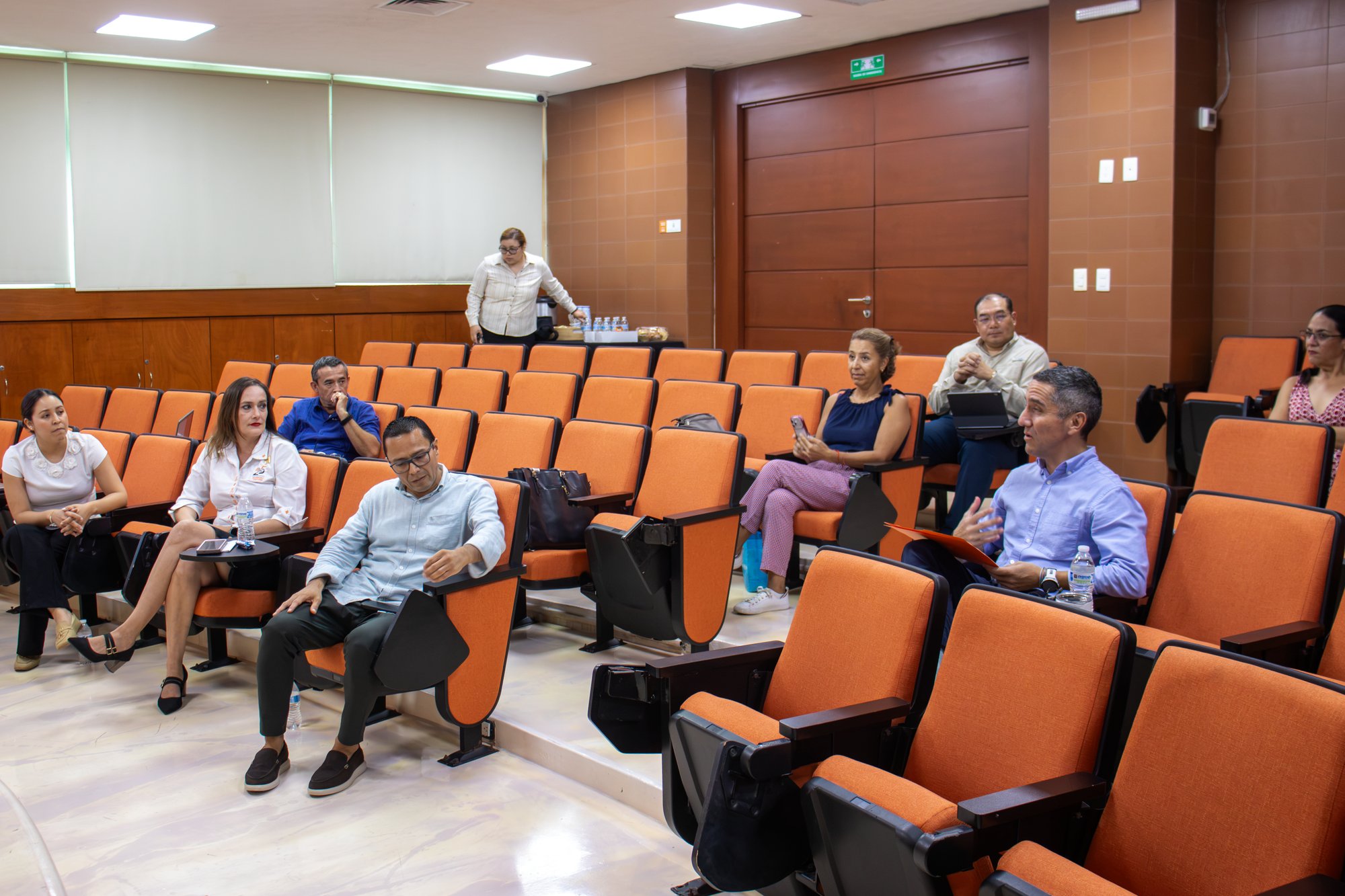three minutes thesis anahuac