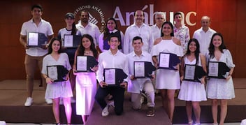 Entrega la Universidad Anáhuac Cancún los Reconocimientos al Mérito Deportivo 2021 y 2022