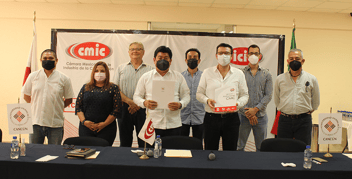 La Escuela de Ingeniería de la Universidad Anáhuac Cancún firma convenio con la Cámara Mexicana de la Industria de la Construcción Deleg. Q. Roo (CMIC)