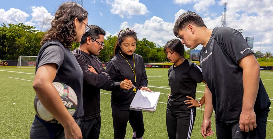 Profesionalizar-el-deporte-en-México,-una-prioridad-de-la-Universidad-Anáhuac-Cancún