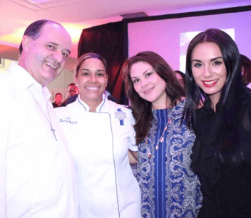 La Escuela Internacional de Gastronomía se engalanó con la presencia de la Chef Dominicana María Marte, primera en obtener dos estrellas Michelin en el restaurante “El club Allard”, siendo la única en Madrid que cuenta con este reconocimiento.