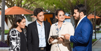 5 Reasons to Study the Bachelor's Degree in Strategic Business Management at Anáhuac Cancun University