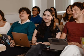 alumnos de lenguas de la anahuac cancun