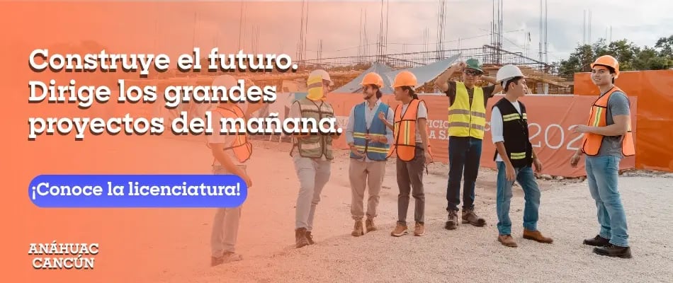 Estudiantes de Ingeniería Civil Anáhuac Cancún analizando planos de desarrollo de infraestructura en un entorno de obra real.