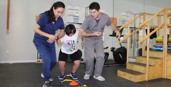 Jornadas Médicas Triages de la Universidad Anáhuac Cancún brindan apoyo integral a niños con Síndrome de Down