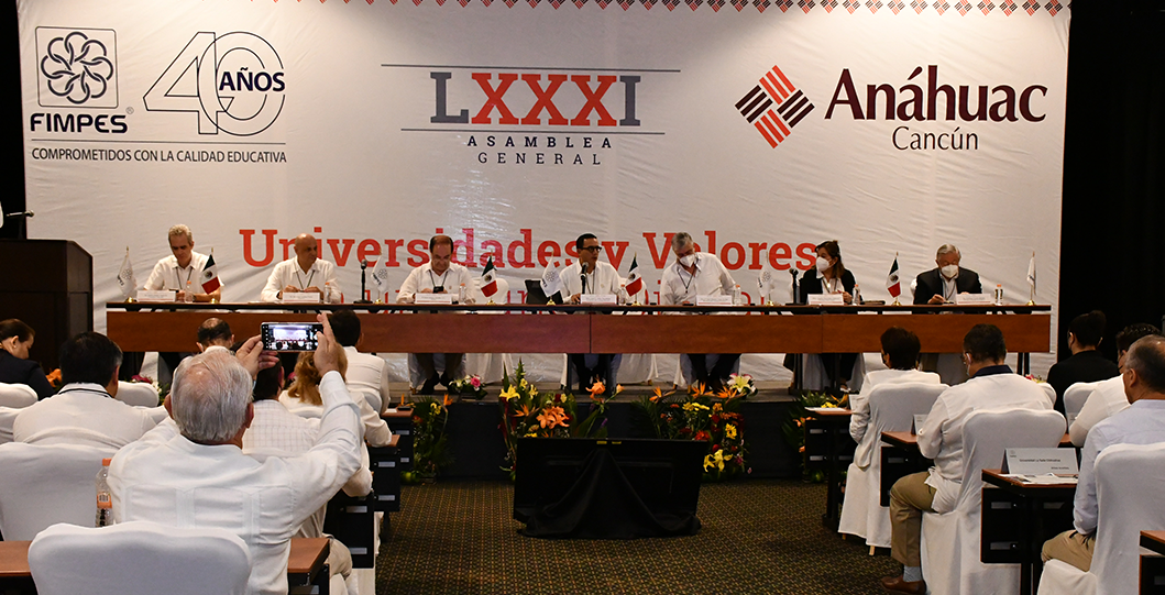 Culmina con éxito la LXXXI Asamblea FIMPES en Cancún