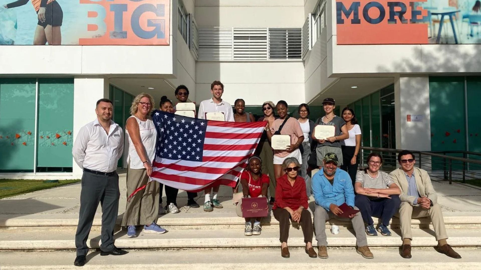 Estudiantes de México y Estados Unidos viven experiencia internacional en Anáhuac Cancún