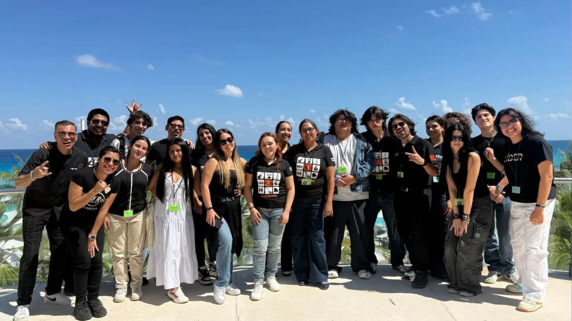 <span id="hs_cos_wrapper_name" class="hs_cos_wrapper hs_cos_wrapper_meta_field hs_cos_wrapper_type_text" style="" data-hs-cos-general-type="meta_field" data-hs-cos-type="text" >Una experiencia que conecta el arte musical con la industria y el escenario real</span>