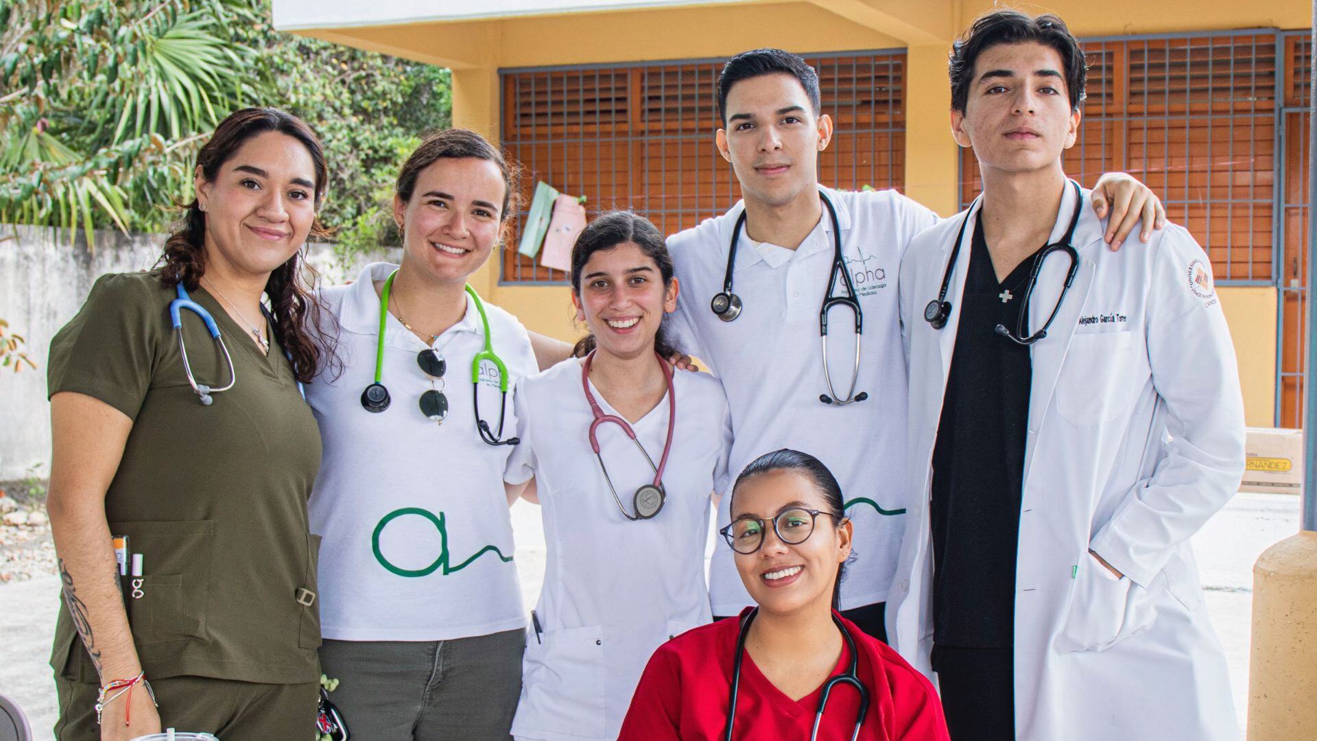 Brigadas Médicas ALPHA demuestran su compromiso con el Bienestar Comunitario