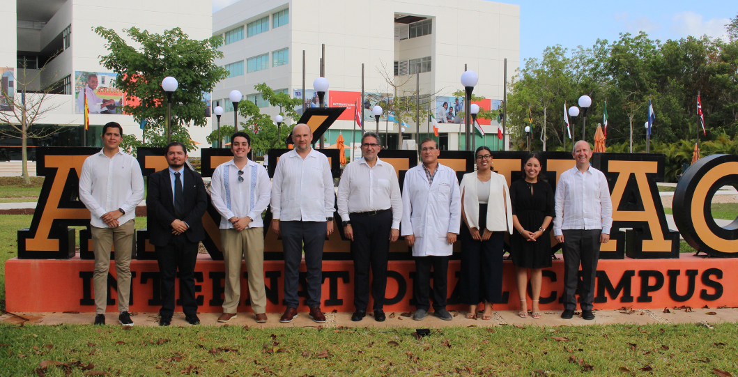 Sostiene el Secretario Estatal de Salud encuentro con jóvenes líderes de la Universidad Anáhuac Cancún