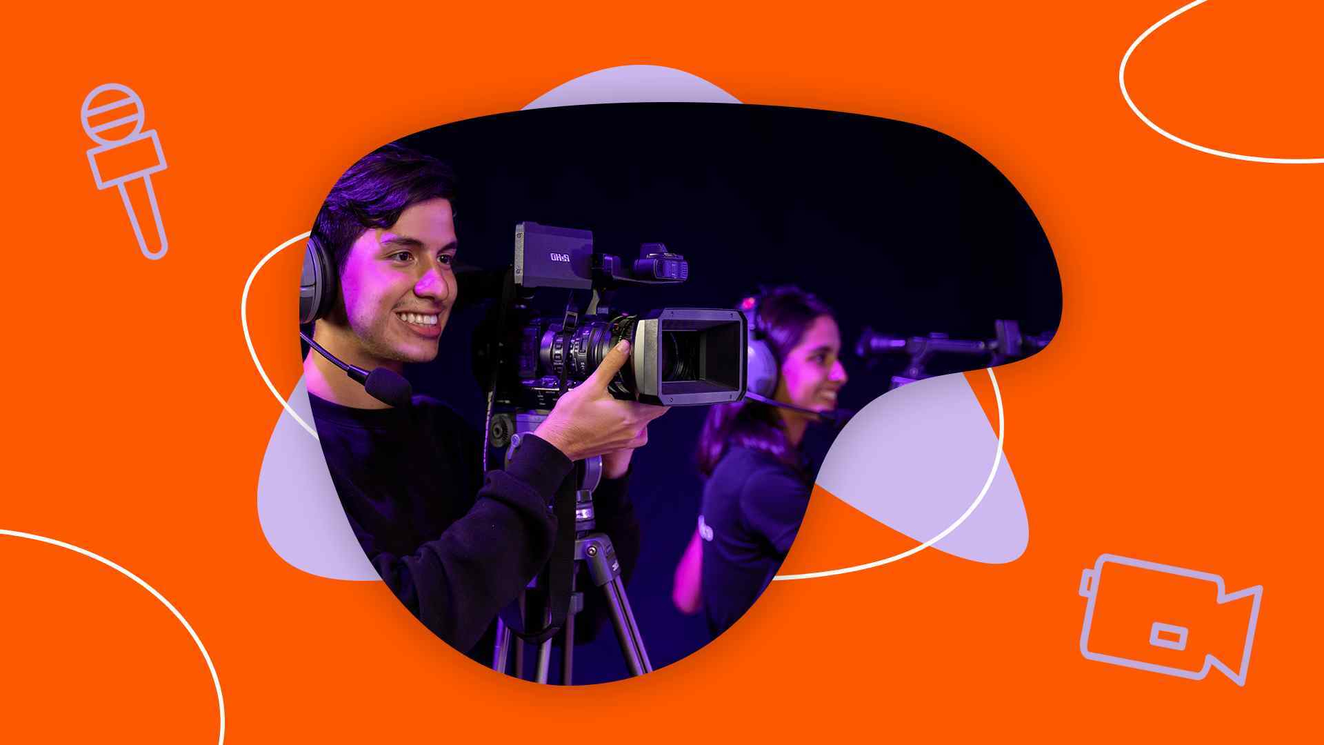 Imagen de un hombre sosteniendo una cámara de video