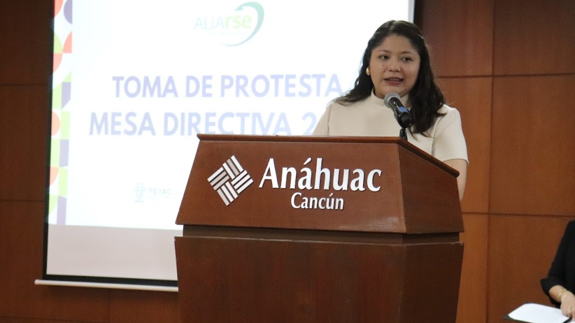 Compromiso que transforma: la Anáhuac Cancún impulsa alianzas por el desarrollo social