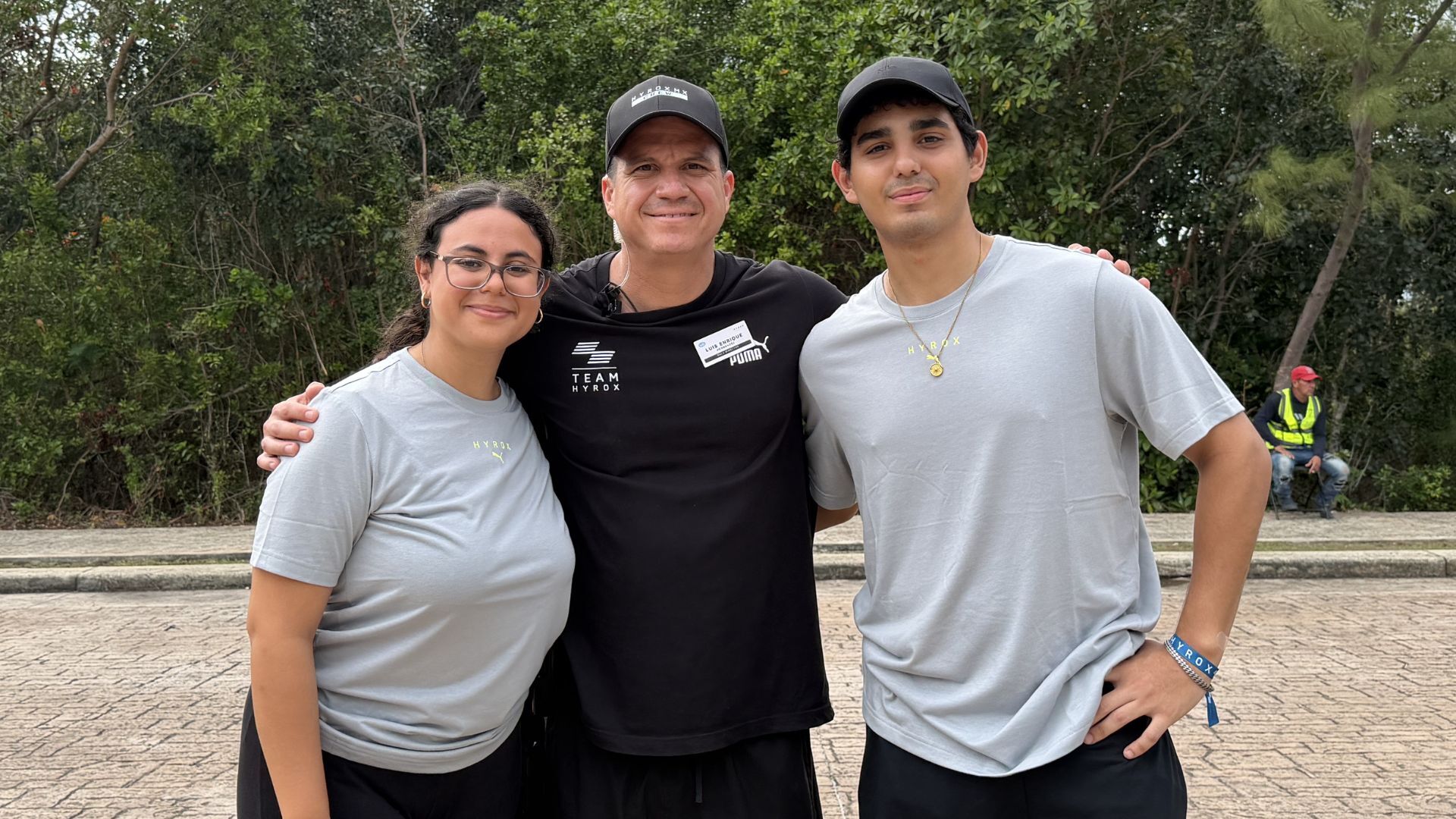 <span id="hs_cos_wrapper_name" class="hs_cos_wrapper hs_cos_wrapper_meta_field hs_cos_wrapper_type_text" style="" data-hs-cos-general-type="meta_field" data-hs-cos-type="text" >Formación que trasciende: estudiantes Anáhuac viven la experiencia HYROX Cancún</span>