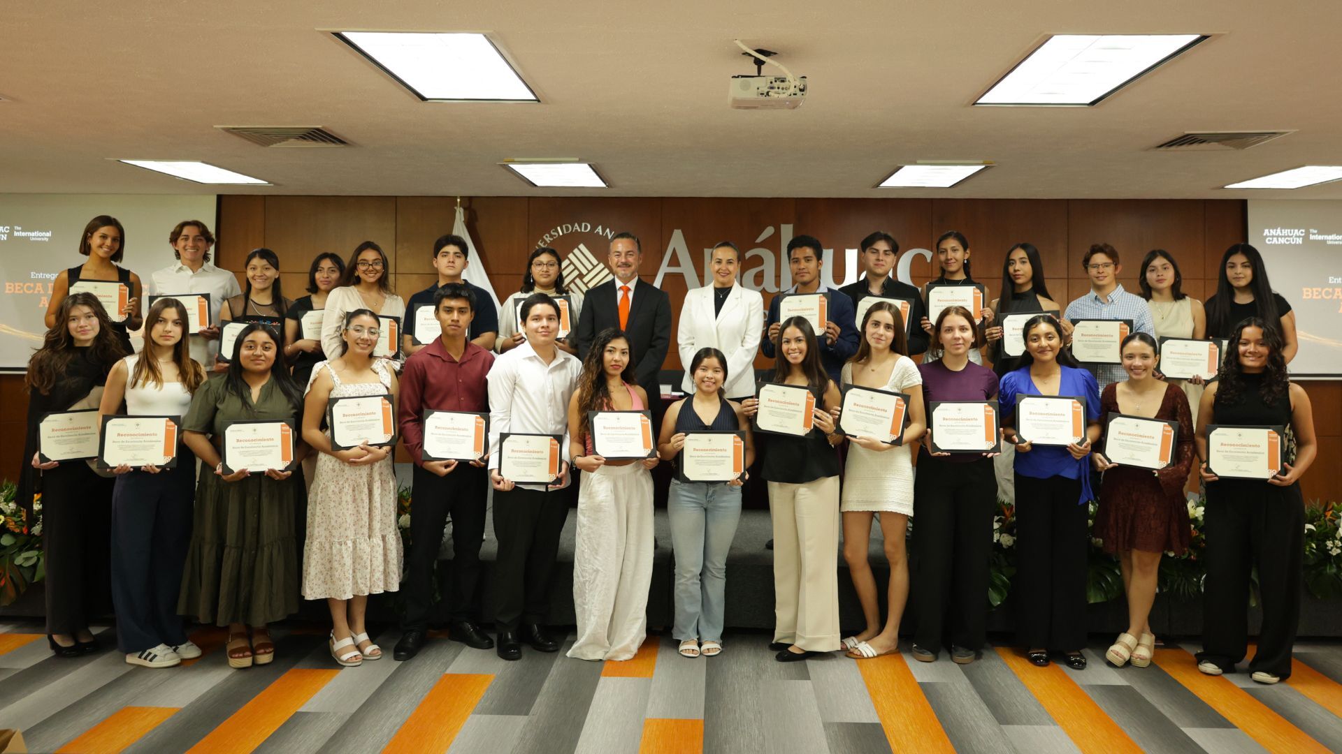 <span id="hs_cos_wrapper_name" class="hs_cos_wrapper hs_cos_wrapper_meta_field hs_cos_wrapper_type_text" style="" data-hs-cos-general-type="meta_field" data-hs-cos-type="text" >Impulsando el talento desde sus primeras etapas</span>